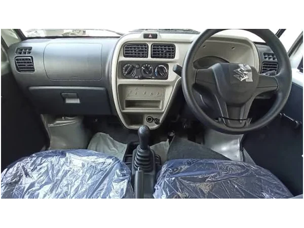 maruti suzuki versa versa-dx interior